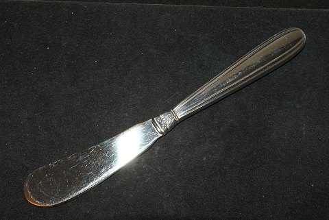 Smørkniv / Kaviar kniv Karina Sølv
Horsens sølv
Længde 16,5 cm.