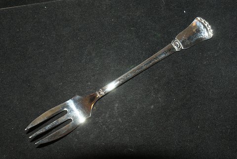 Kagegaffel Maud Sølv
A.P. Berg sølv
Længde 14 cm.