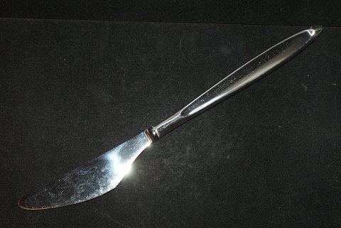 Dinner knife Mimosa Sterling silver
Cohr silver
Length 21.5 cm.