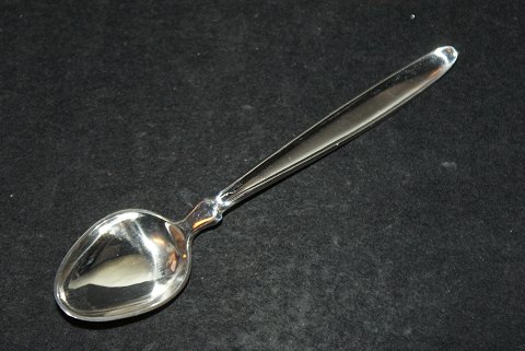 Coffee spoon / Teaspoon Rie Silver Flatware
Fredericia silver
Length 11.5 cm.