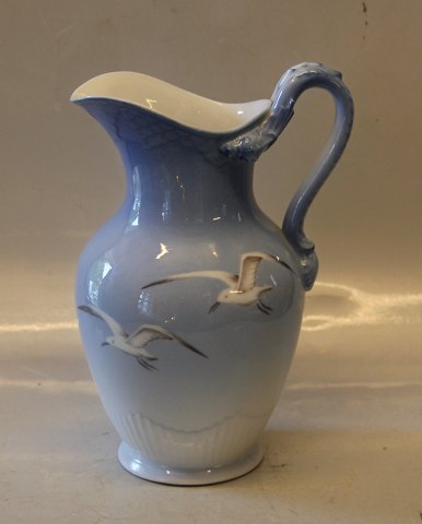 444 Chocolate pitcher 23 cm 1.25 l
 B&G Seagull Porcelain without gold
