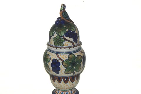 Aluminia, Rare Vase with Bird on lid former rep of lid