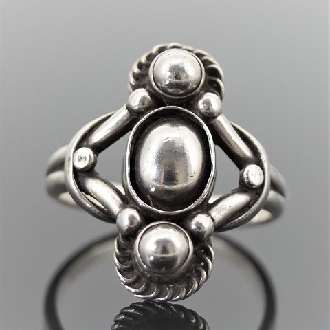 Georg Jensen; Ring af sterling sølv #15, 1933 - 1944