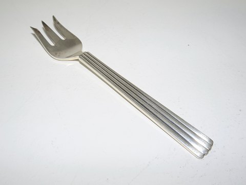 Georg Jensen Bernadotte silver plate
Cake fork 13.6 cm