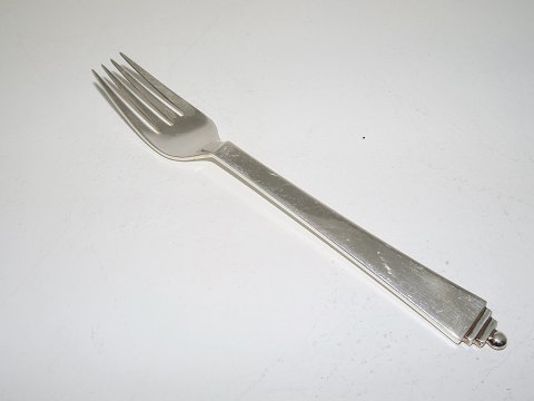 Georg Jensen Pyramide sølvplet
Salatgaffel 16,0 cm.