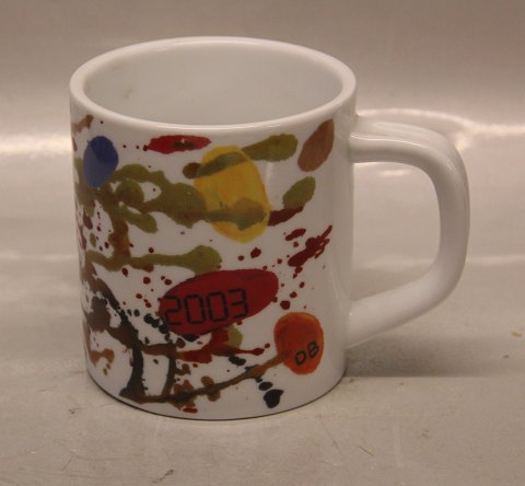 Large 2003 Doris Bloom Royal Copenhagen Faience Annual mugs 498 ca 10.3 cm  
