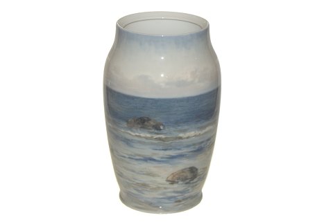 Vase Bing og Grøndahl
Dek nr 1011-2