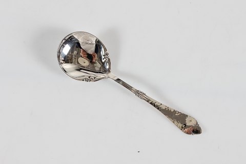 Freja Silver Cutlery
Large jam spoon
L 15,5 cm