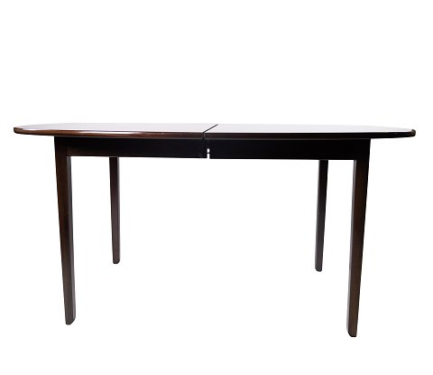 Rungstedlund dining table in mahogany by Ole Wanscher and P. Jeppesen from the 
1960s.
5000m2 showroom.