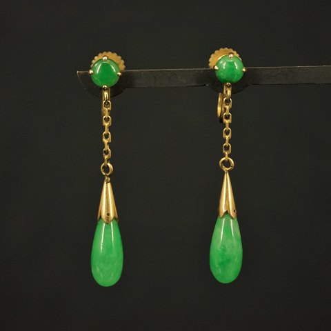 Earrings of 14k gold set with jade