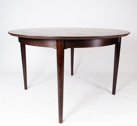 Spisebord i palisander designet af Arne Vodder fra 1960erne.
5000m2 udstilling.