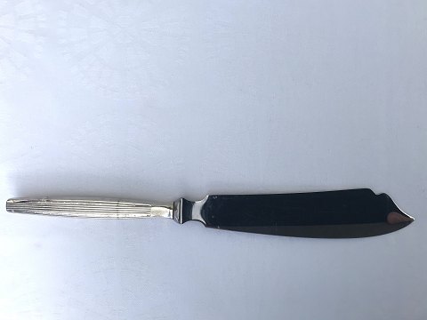 Capri
silver Plate
Layer cake knife
* 200kr