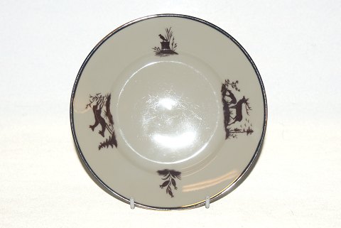 Bernstorff Københavns porcelæns maleri Kagetallerken
stellet kendes fra ca. 1936, er en variant af vallø, dekoreret med hjortemotiv, 
der er platinkant