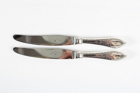 Empire Sølvbestik
Store middagsknive 
L 24,8 cm