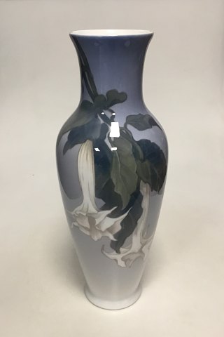 Royal Copenhagen Art Nouveau Vase no 1816/ 12