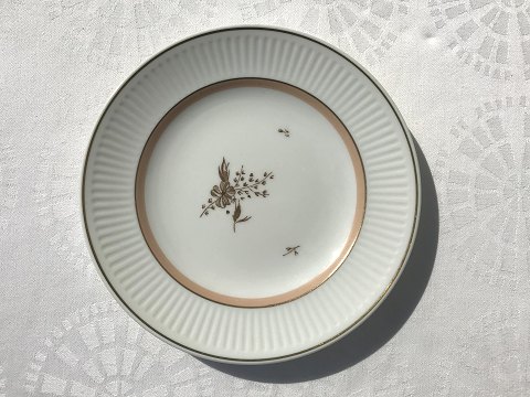 Royal Copenhagen
Clarissa
Cake plate
# 1510/14060
*75kr