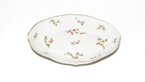 Royal Copenhagen Barberry, Serving dish with high edge