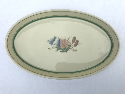 Royal Copenhagen
Karup
Tray dish
# 25/9499
*100 DKK