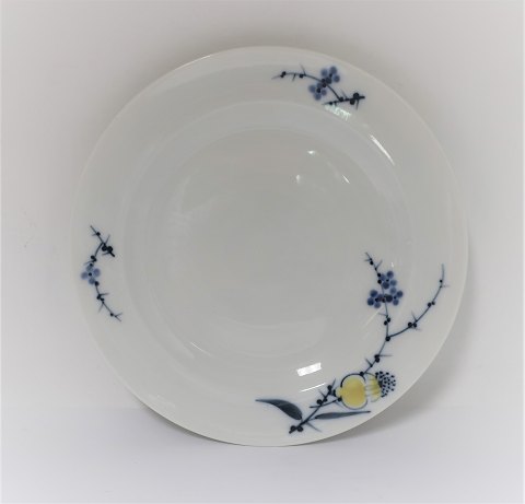 Royal Copenhagen. Rimmon. Set # 46. Plate. Model 14820. Diameter 19.5 cm. Design 
Johannes Hedegaard (2 quality). There are 5 pieces in stock. The price is per 
piece.