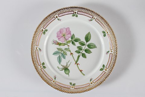 Royal Copenhagen
Flora Danica
Lunch dish 3572
Ø 22 cm