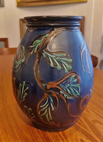 Kähler; A pottery vase from the 1930s