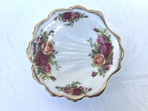 Royal Albert
Old country roses
Muslingeskål
*100kr