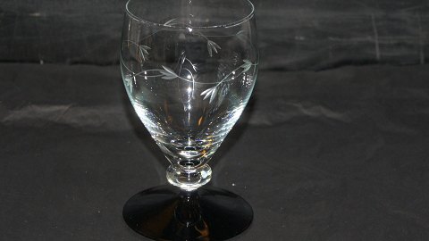 Red wine glass #Rank glass from Holmegaard
Height 11.6 cm