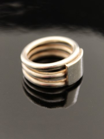 item no: 468753