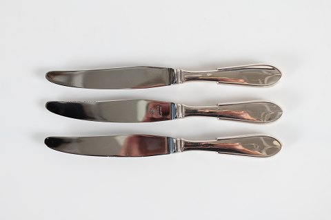 Hans Hansen Silver
Arvesølv no. 1
Lunch knives
L 20,5 cm