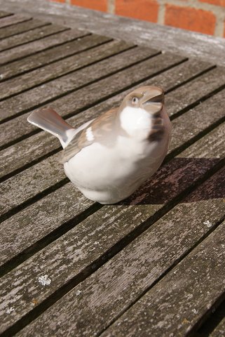 Bing & Grondahl Denmark figurine No 1607, Sparrow