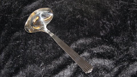 Sauceske #Diplomat Sølvplet
Fremstillet af Chr. Fogh, A.P. Berg, O.V. Mogensen.
Længde 16,4 cm ca