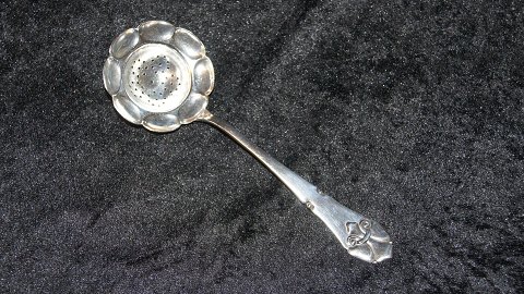 Strøske #French Lily Sølvplet
Produced by O.V. Mogensen.
Length 18.1 cm