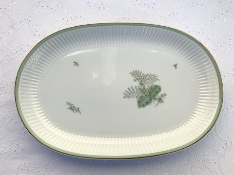 Royal Copenhagen
Grøn melodi
Serveringsfad
#1513/ 14081
*250kr