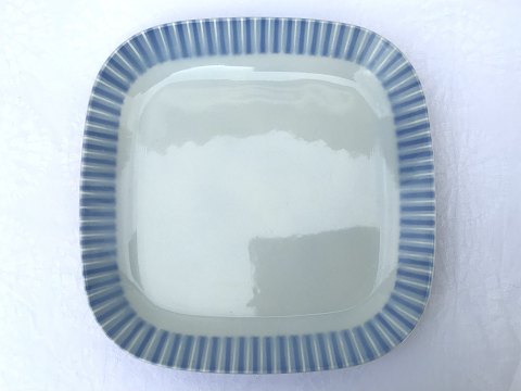 Aluminia
Jeanette
Square dish
* 250 DKK