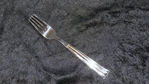 Middagsgaffel, #Regent Sølvplet bestik
Producent: Victoria
Længde 19,5 cm.
