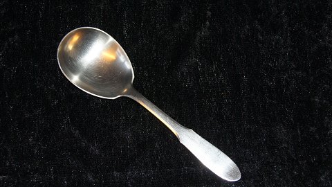 Potato #Mitra Georg Jensen
Design: Gundorph Albertus in 1941.
Length 21.1 cm