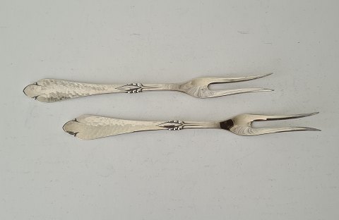 item no: 495093