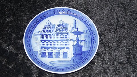 Royal Copenhagen Amagertorv 1980
Measures 18 cm approx