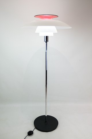 Gulvlampe, model PH80, Poul Henningsen, Louis Poulsen, 1974
Flot stand
