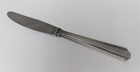 Toxværd. Sølvbestik (830). Derby 1. Middagskniv. Længde 21,2 cm.