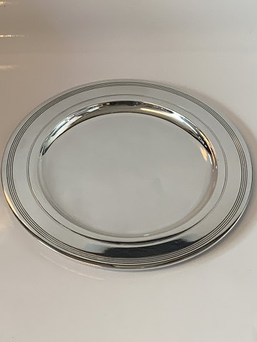 Georg Jensen Barnetallerken i Sølv
Stemplet #701B GJ
Måler 22,1 cm ca i dia