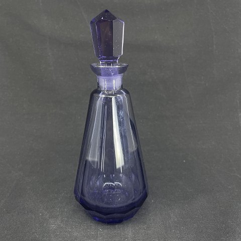 Small purple flacon from the 1930s.