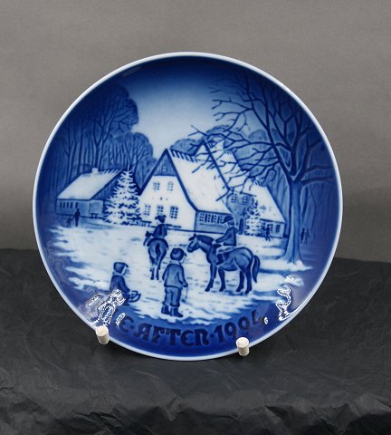 Bing & Grondahl Christmas plates 1994 