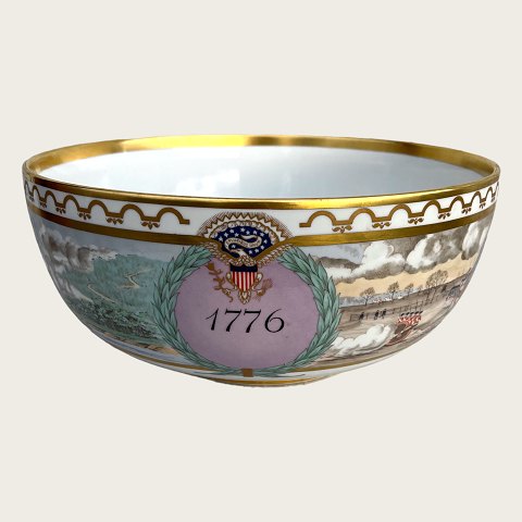 Royal Copenhagen
Anniversary bowl
The American Civil War
*DKK 2800