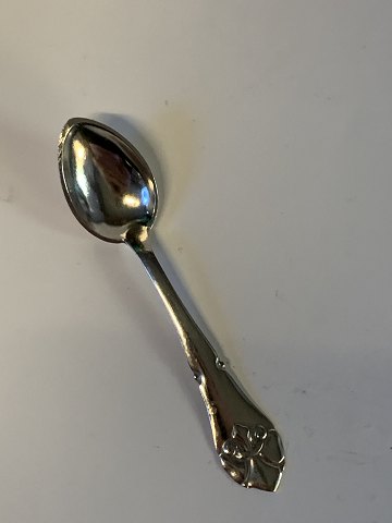 Fransk Lilje saltske sølvplet 
Længde Ca. 7,5 cm