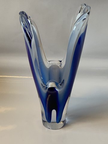 Crystal vase From Flygfors Sweden
Height 24 cm approx
