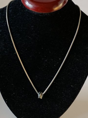 Necklace in silver with pendant
Length 44 cm approx
