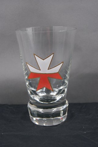 Danish freemason glasses beer glasses engraved with freemason symbols, on an edge-cutted foot