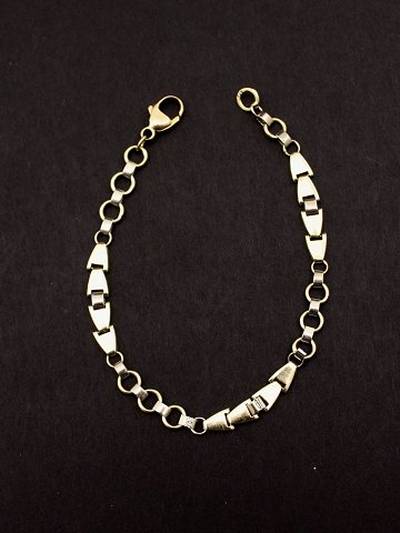 item no: 530322