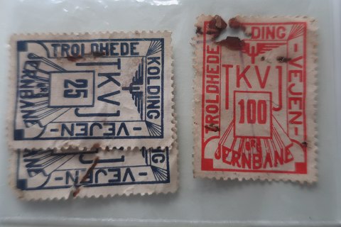 For samleren:
Gammel togbillet til Troldhedebanen 
Til ruten: Troldhede - Kolding - Vejen Jernbanen (Troldhedebanen) = TKVJ 
1917-1968
Koncession i 1913